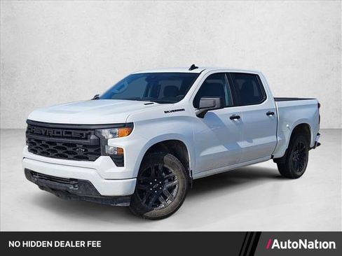 Used 2026 Chevrolet Silverado 1500 Custom w/ LPO, Dark Essentials Package RWD image 1