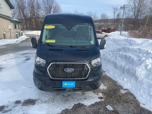 Used 2024 Ford Transit 350 XLT image 2