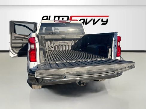 Used 2025 Chevrolet Silverado 1500 LT RWD image 26