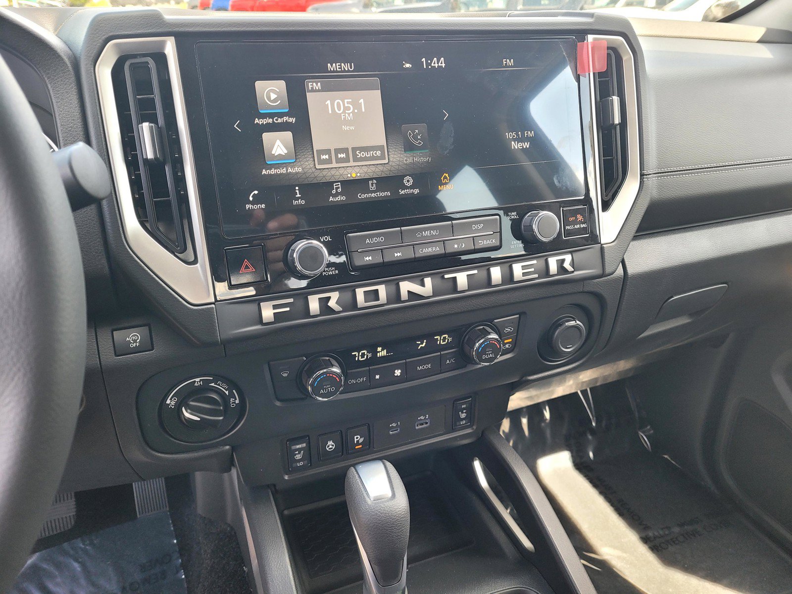 New 2026 Nissan Frontier SV w/ All-Weather Content Package AWD/4WD image 14