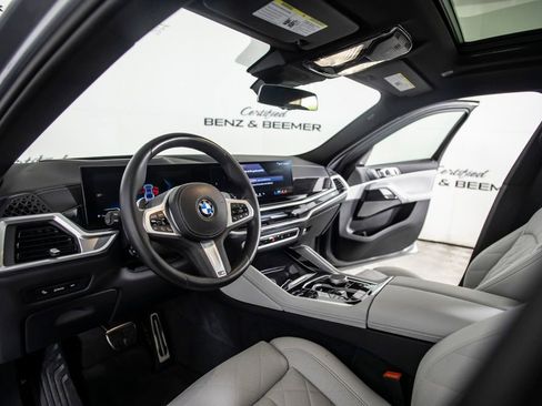 Used 2025 BMW X6 xDrive40i w/ Premium Package image 21