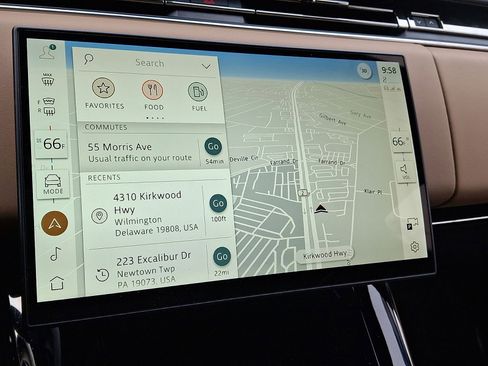 Used 2024 Land Rover Range Rover Sport Dynamic SE image 22