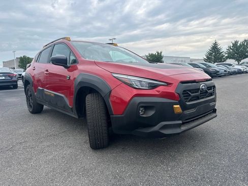 Used 2024 Subaru Crosstrek 2.5i Wilderness w/ Crosstrek Mirror Package AWD/4WD image 15