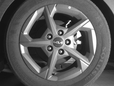 Used 2025 Kia K4 FWD image 17