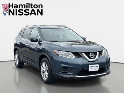 Used 2014 Nissan Rogue SV w/ SV Premium Package