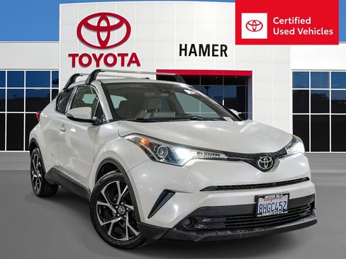Certified 2019 Toyota C-HR XLE image 1