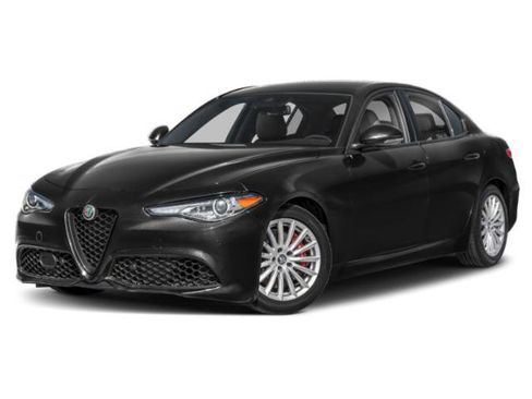Used 2023 Alfa Romeo Giulia Estrema AWD/4WD image 4