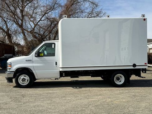 New 2025 Ford E-350 and Econoline 350 Super Duty w/ Power Equipment Group RWD image 6
