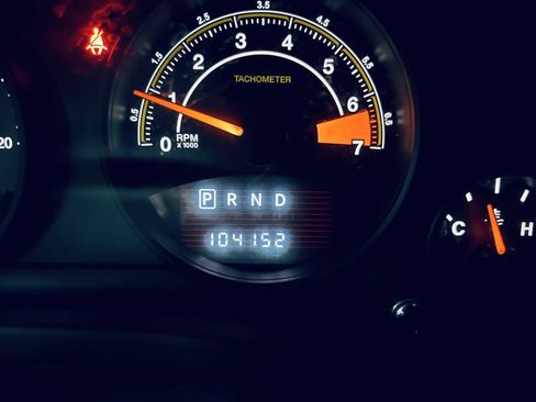 Used 2016 Jeep Patriot High Altitude FWD image 39