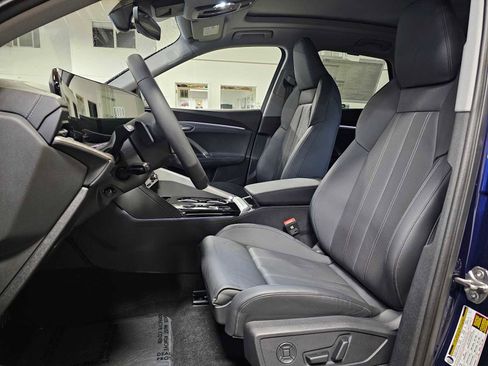 New 2025 Audi Q5 Prestige image 22