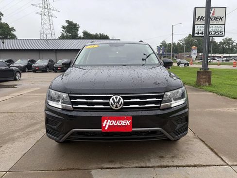 Used 2021 Volkswagen Tiguan S FWD image 2