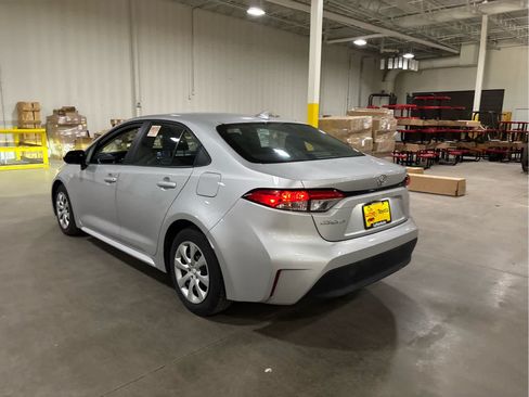 Certified 2024 Toyota Corolla LE FWD image 4