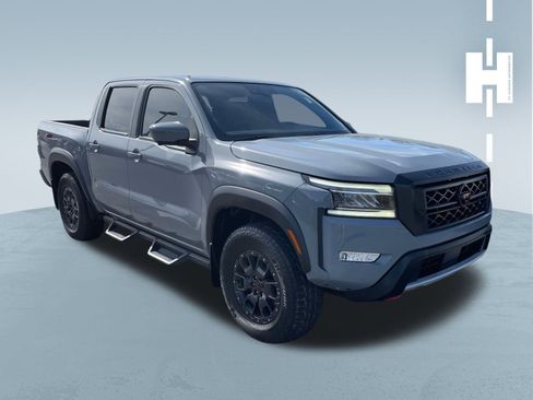 Used 2023 Nissan Frontier PRO-4X w/ Pro-4X Premium Package image 2