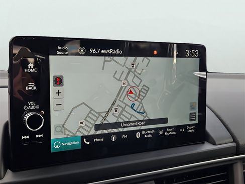 Certified 2025 Honda Pilot Touring image 9