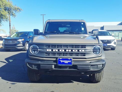 Used 2025 Ford Bronco Big Bend image 2