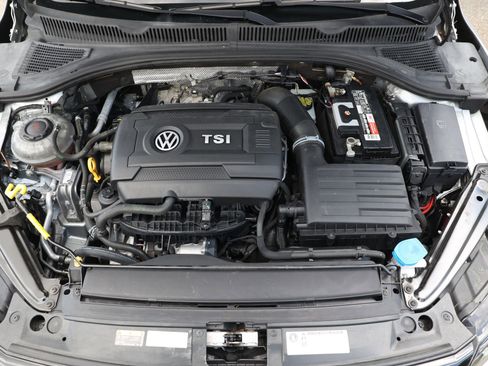 Used 2020 Volkswagen Jetta GLI FWD image 23