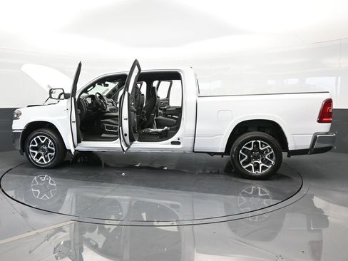 Used 2025 RAM 1500 Laramie image 60