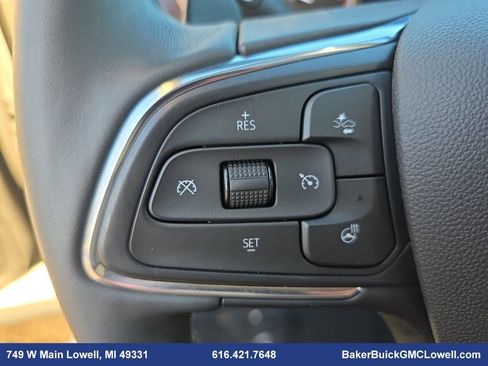 Used 2023 Buick Envision Essence w/ Sport Touring Package image 17