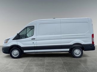 New 2026 Ford Transit 250 148 Medium Roof Extended AWD video 2