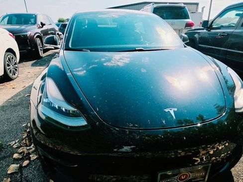 Used 2020 Tesla Model 3 Performance AWD/4WD image 2