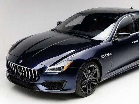 Used 2020 Maserati Quattroporte S GranSport image 21