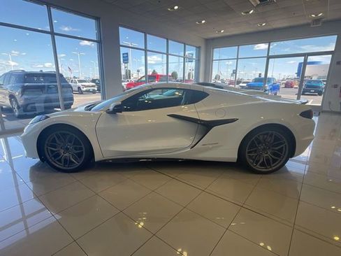 New 2025 Chevrolet Corvette Z06 image 4