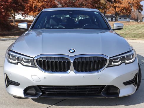 Used 2019 BMW 330i xDrive 330i xDrive w/ Convenience Package image 22