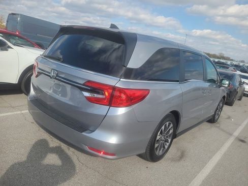 Used 2024 Honda Odyssey EX-L image 4