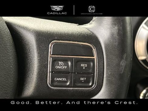 Used 2018 Jeep Wrangler Sahara w/ Connectivity Group AWD/4WD image 14