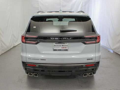 New 2026 GMC Acadia Denali Ultimate w/ LPO, Floor Liner Package AWD/4WD image 9