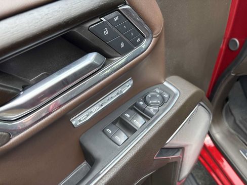Used 2024 GMC Sierra 1500 Denali w/ Denali Reserve Package RWD image 15