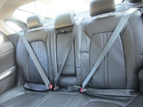 Used 2013 Lincoln MKZ FWD image 30