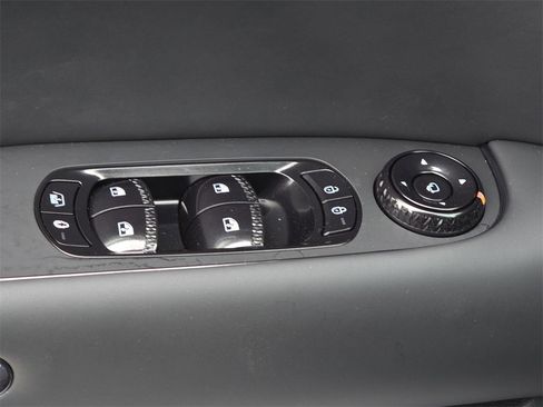 New 2026 Genesis G90 3.5T Prestige image 27