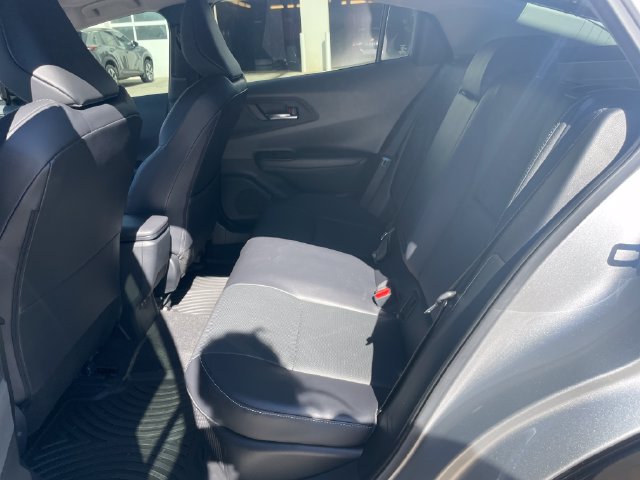 Used 2023 Toyota Prius XLE AWD/4WD image 28