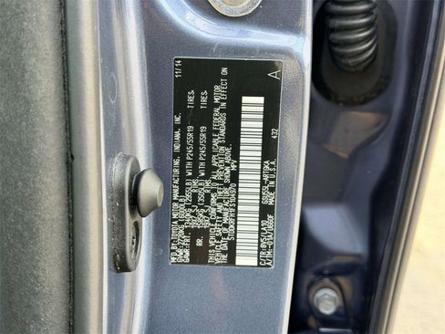 Used 2015 Toyota Highlander Limited image 27