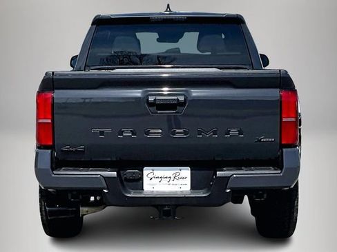 Used 2025 Toyota Tacoma SR5 image 6