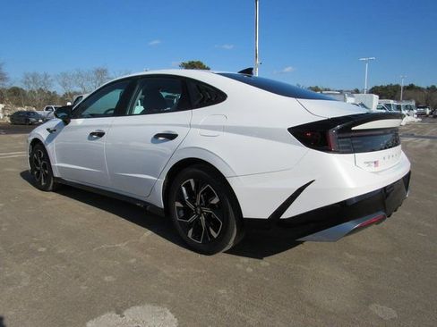 Used 2024 Hyundai Sonata SEL FWD image 7