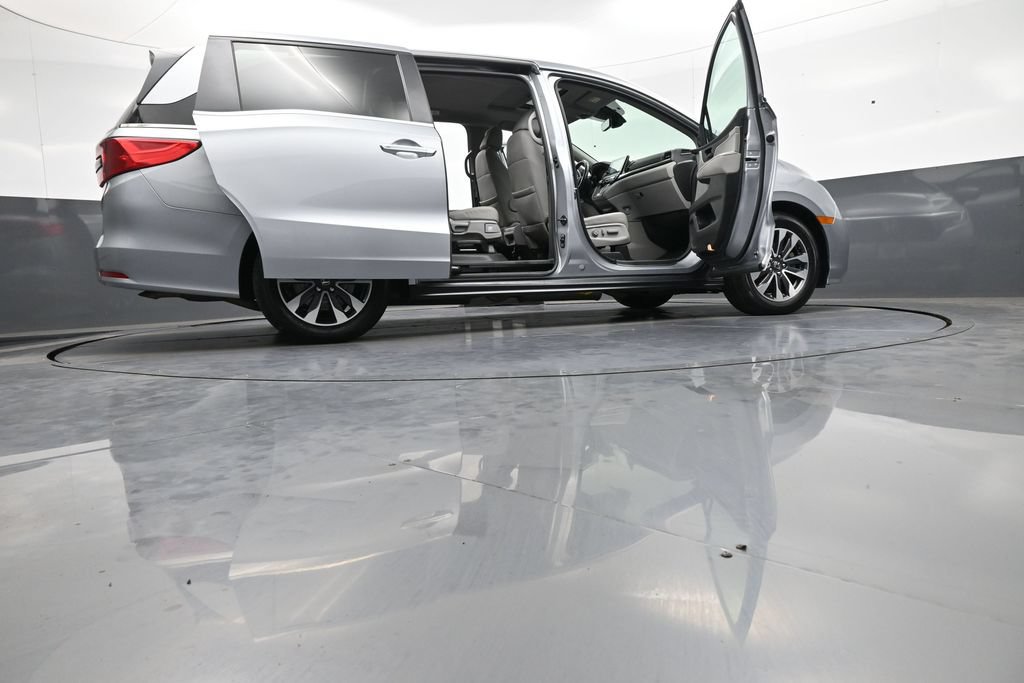 Certified 2024 Honda Odyssey EX-L image 51