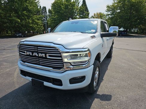 Used 2024 RAM 2500 Laramie w/ Safety Group AWD/4WD image 2