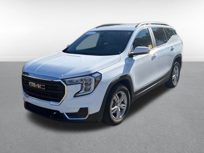 Used 2022 GMC Terrain SLE w/ Driver Convenience Package