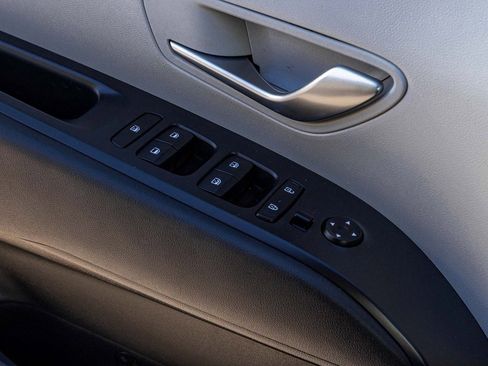 Used 2023 Hyundai Tucson SEL image 12