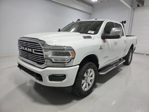 Used 2023 RAM 2500 Laramie AWD/4WD image 1