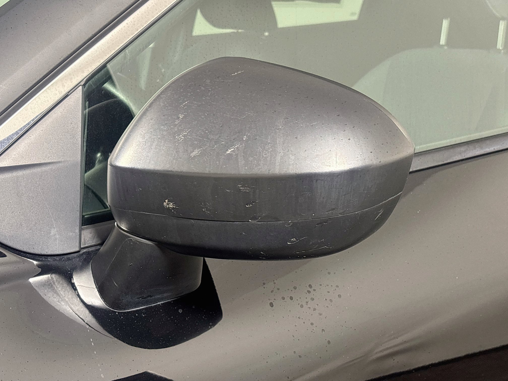 Used 2024 Nissan Rogue S FWD image 12