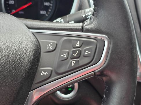 Used 2020 Chevrolet Equinox LT image 21