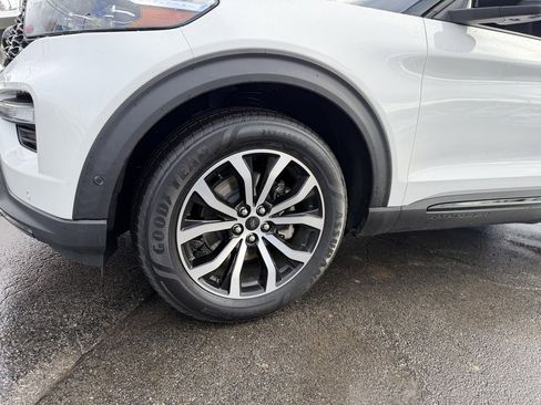 Used 2020 Ford Explorer ST image 10