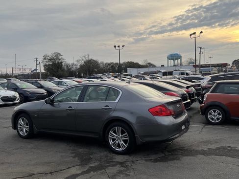 Used 2015 INFINITI Q40 AWD w/ Navigation Package image 15