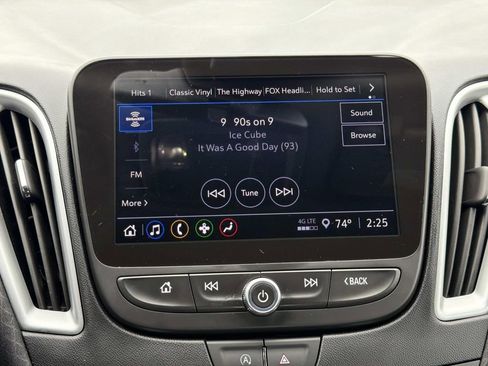 Used 2024 Chevrolet Malibu LT FWD image 25