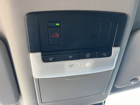 Certified 2023 Nissan Rogue SV image 20