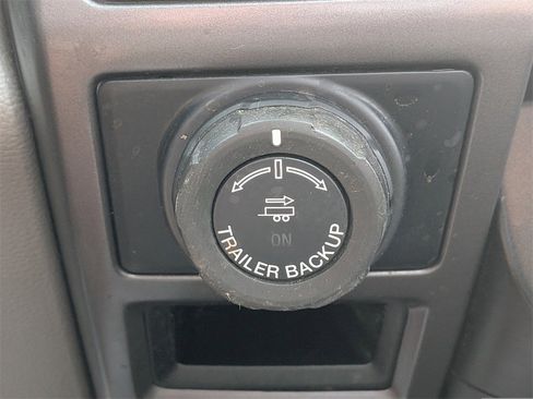 Used 2016 Ford F150 XLT w/ Equipment Group 302A Luxury image 25