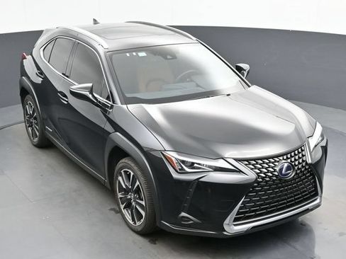 Used 2021 Lexus UX 250h w/ Premium Package AWD/4WD image 18